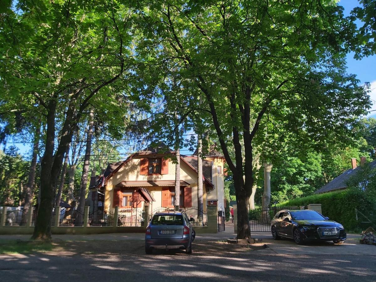 Villa Balatonszemesi Nyaralohaz Exterior foto