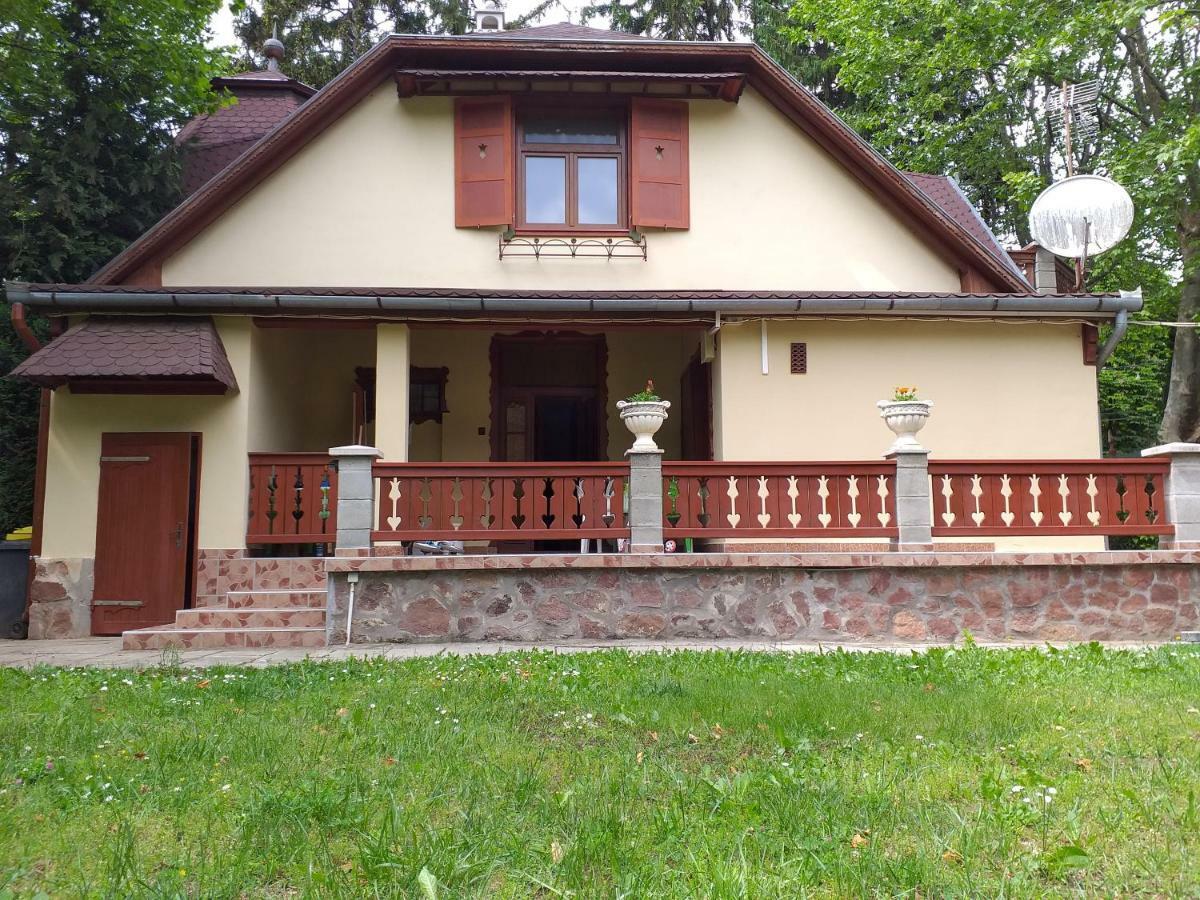 Villa Balatonszemesi Nyaralohaz Exterior foto
